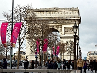 Paris 12-25-09 image 2